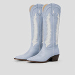 Clean white leather inlay with classic western detailing